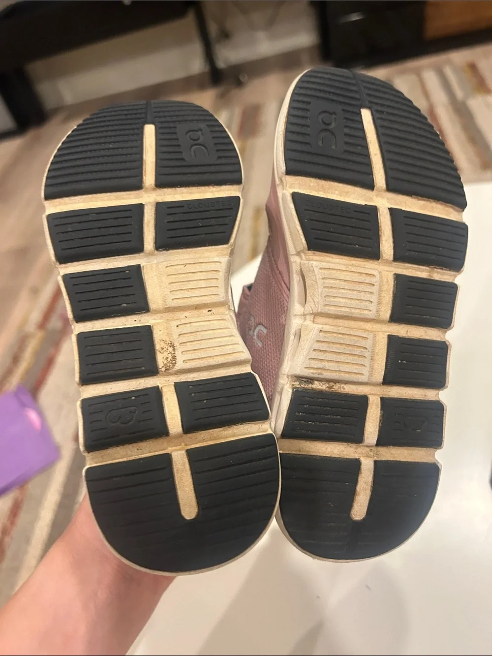 On Running Kids Pink Mesh Sneakers with Hook-and-Loop Strap